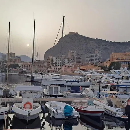 Il Porticciolo Igea Апартаменты